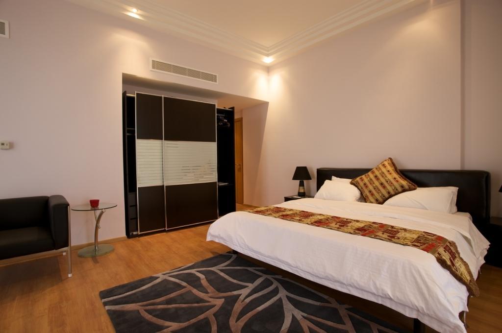 Ewa Hotel Apartments Манама Номер фото